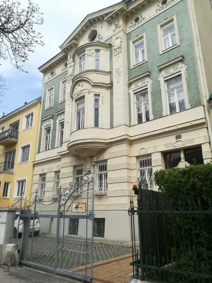 Ferienwohnung Hietzing Vienna Austria