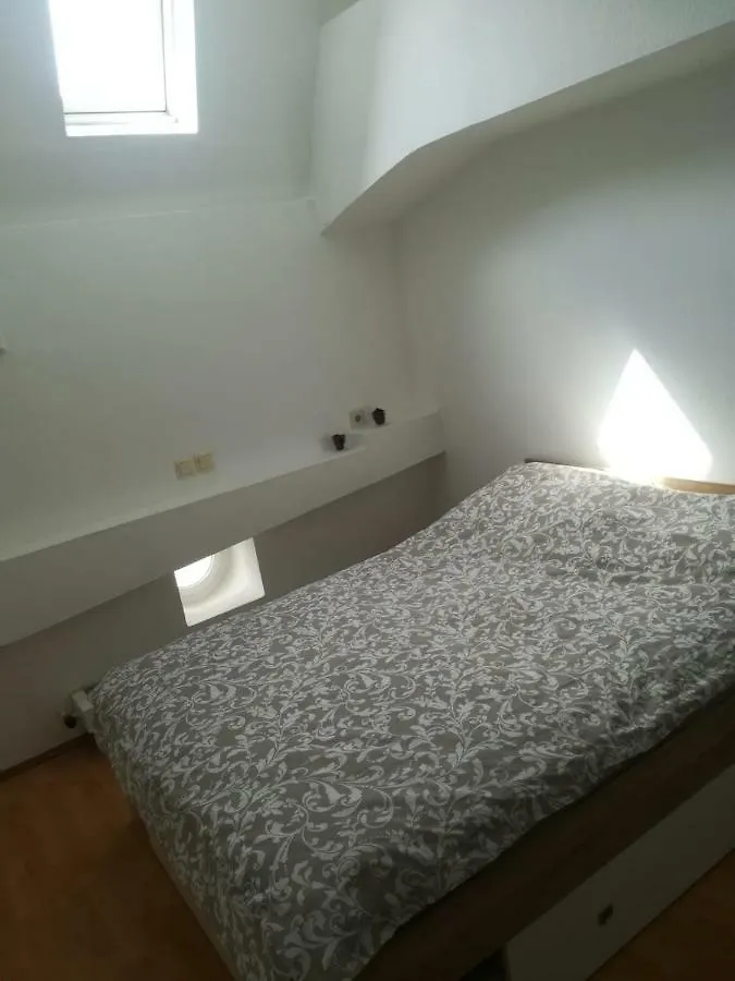 Apartment Ferienwohnung Hietzing Vienna